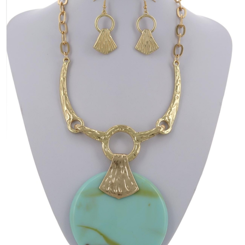 Hammered Acrylic Metal Round Pendant Necklace & Earring Set Turquoise